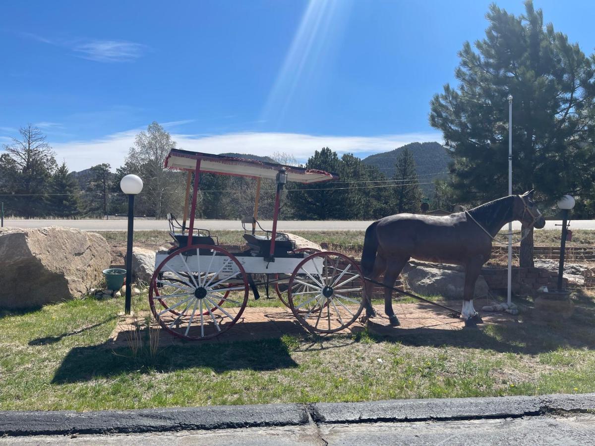 Saddle & Surrey Motel Estes Park Exterior photo